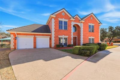 5949 River Bend Drive, Benbrook TX 76132