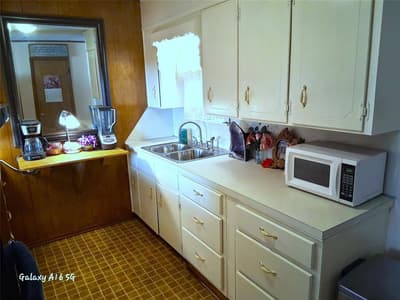 411 Brookwood Drive, Woodway TX 76712 - Photo 5