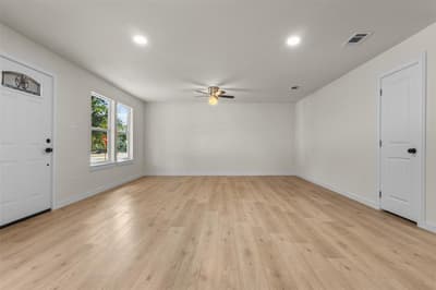 3203 Reynolds Avenue, Dallas TX 75223 - Photo 5