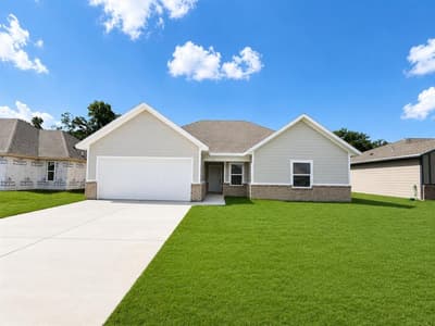 636 Crockett Drive, Cleburne TX 76031
