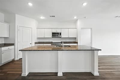 1637 Escondido Drive, Fort Worth TX 76052 - Photo 4