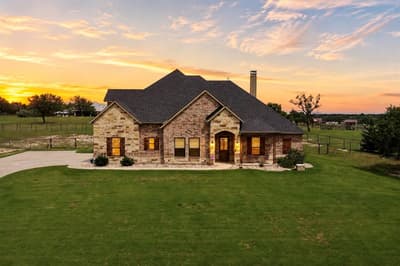 115 Trace Drive, Weatherford TX 76087