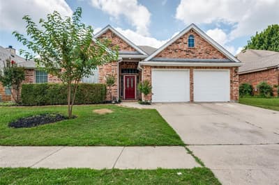 2308 Bear Run Road, Arlington TX 76001