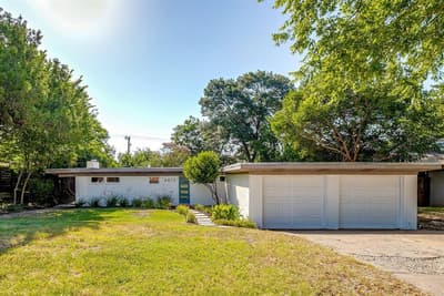 4613 Winthrop Avenue E, Fort Worth TX 76116