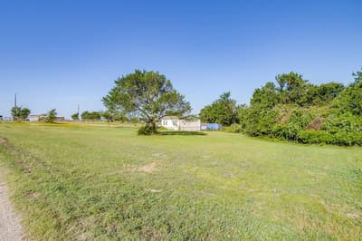 127 Lelon Lane, Springtown TX 76082 - Photo 3