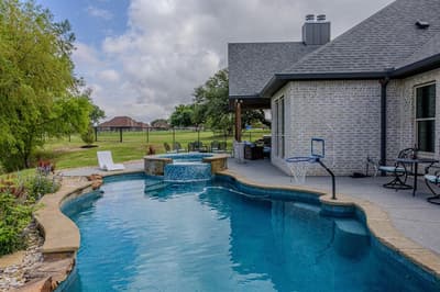 401 Spring Valley Road, Weatherford TX 76087 - Photo 5