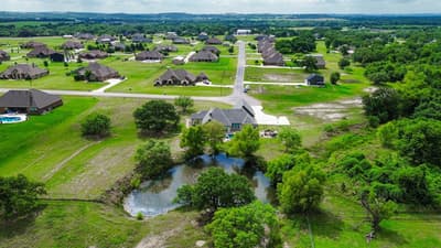 401 Spring Valley Road, Weatherford TX 76087 - Photo 4