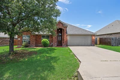 107 Meadowlark Drive, Palmer TX 75152