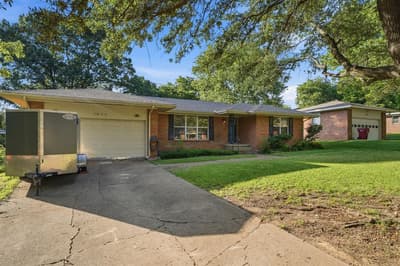 1411 Robin Drive, Sherman TX 75092 - Photo 2
