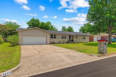 1213 Park Center Street, Benbrook TX 76126 - Photo 2