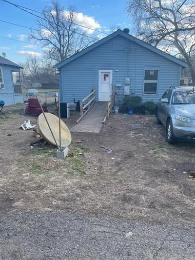 611 Montgomery Street, Bossier City LA 71111