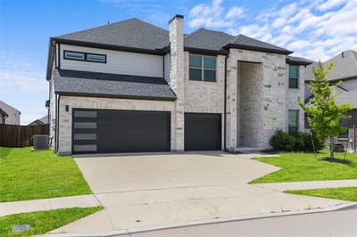 302 Coyote Creek Drive, Lavon TX 75166 - Photo 3
