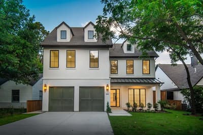 9034 Forest Hills Boulevard, Dallas TX 75218
