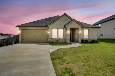 702 Chester Court, Ennis TX 75119