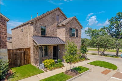 2208 N Royal Crecent Drive N, Flower Mound TX 75028 - Photo 4