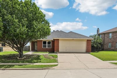 8111 Macgregor Drive, Arlington TX 76002