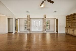5601 Dye Drive, Arlington TX 76013 - Photo 4