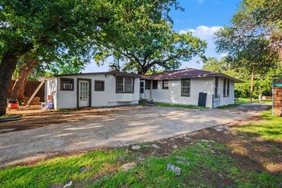 1003 Ash Street, Irving TX 75060 - Photo 4
