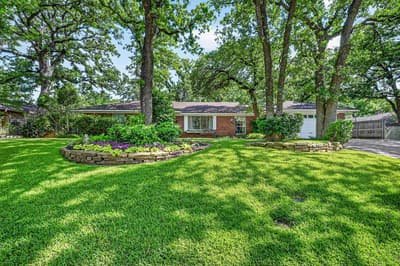 2214 Ravinia Drive, Arlington TX 76012
