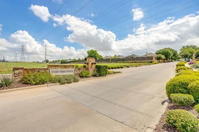 6220 Granite Creek Drive, Fort Worth TX 76179 - Photo 2