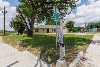 3083 Sunnyvale Street, Dallas TX 75216 - Photo 2