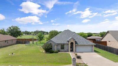 1904 Lazy Court, Granbury TX 76048