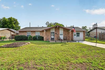 408 Grandview Drive, Granbury TX 76049