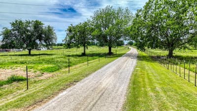 1060 Young Bend Road, Brock TX 76087 - Photo 2