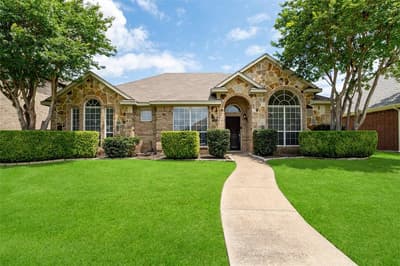 7501 Caribbean Drive, Rowlett TX 75088
