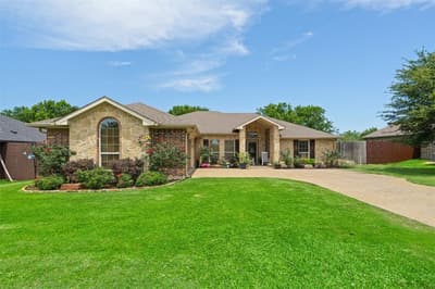 916 Winged Foot, Corsicana TX 75110