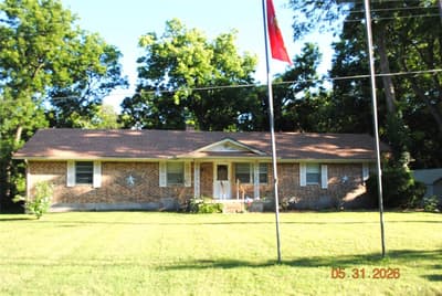 1628 RIVERWAY Lane, Lancaster TX 75146