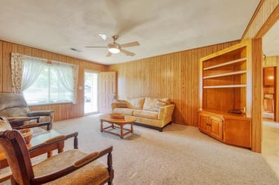 308 W White Street, Pilot Point TX 76258 - Photo 2