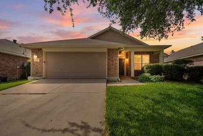 1018 Kimbro Drive, Forney TX 75126 - Photo 2