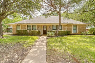 2907 Creekwood Drive, Grapevine TX 76051