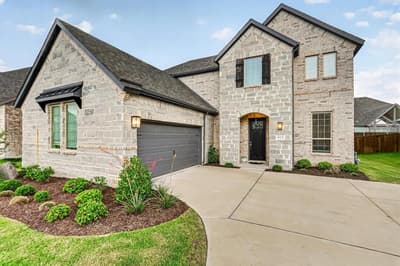 912 Brenda Drive, Mansfield TX 76063 - Photo 2
