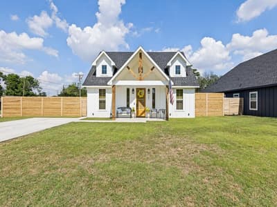 301 S Oak Street, Boyd TX 76023