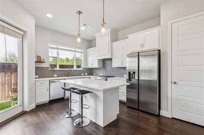 6306 Oakbend Circle, Fort Worth TX 76132