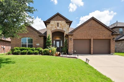 2919 Ladoga Drive, Grand Prairie TX 75054