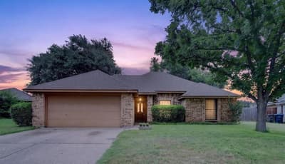 8209 Willow Glen Court, Fort Worth TX 76134