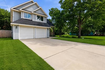 731 E Brown Street, Cleburne TX 76031