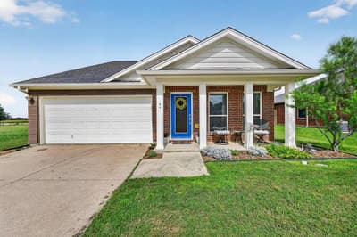1505 First Street, Sanger TX 76266