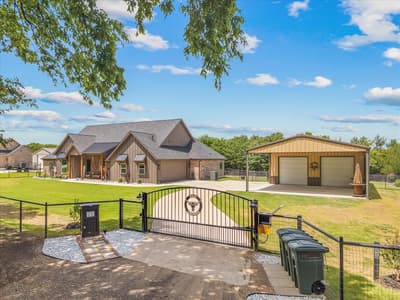 381 County Road 4945, Leonard TX 75452