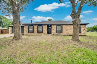 114 Becky Lane, Waxahachie TX 75165 - Photo 2