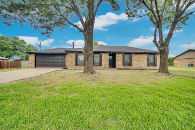 114 Becky Lane, Waxahachie TX 75165