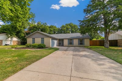 1912 Buckeye Drive, Flower Mound TX 75028 - Photo 2