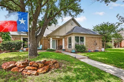 2117 Lavaca Trail, Carrollton TX 75010 - Photo 3