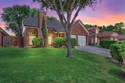 215 Ironbark Drive, Arlington TX 76018 - Photo 2