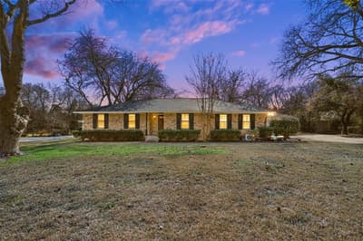 412 Spinner Road, DeSoto TX 75115