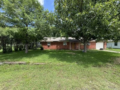 3041 Monroe Street, Commerce TX 75428