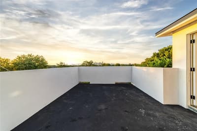 814 Lambert Street, Dallas TX 75203 - Photo 4